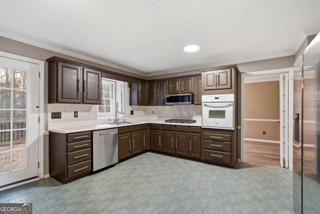 1543 Glencrest Trail, Lawrenceville, GA 30043
