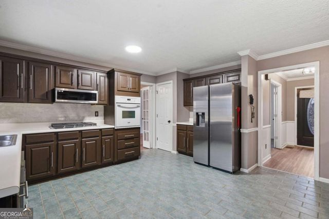 1543 Glencrest Trail, Lawrenceville, GA 30043