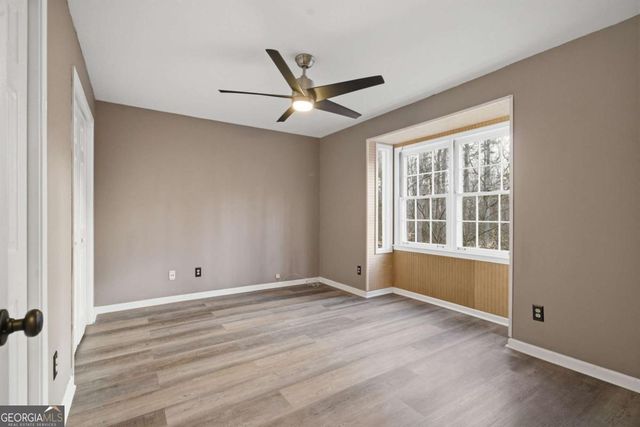 1543 Glencrest Trail, Lawrenceville, GA 30043