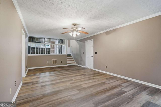 1543 Glencrest Trail, Lawrenceville, GA 30043
