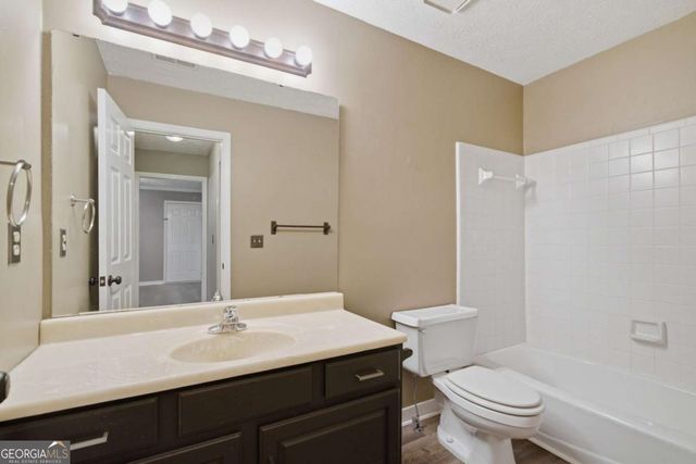 1543 Glencrest Trail, Lawrenceville, GA 30043