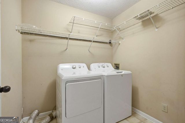 1543 Glencrest Trail, Lawrenceville, GA 30043
