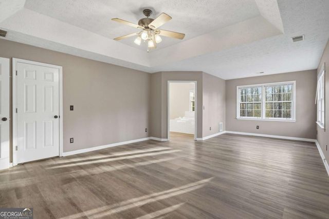 1543 Glencrest Trail, Lawrenceville, GA 30043