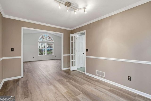 1543 Glencrest Trail, Lawrenceville, GA 30043
