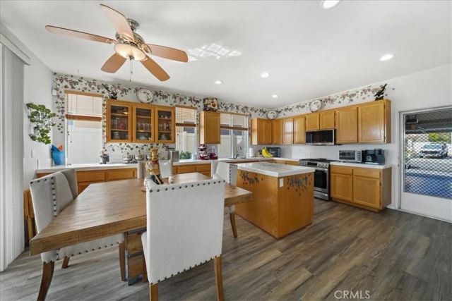 23825 Matador Way, Murrieta, CA 92562