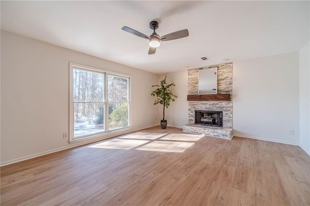 1692 Paces Vale Court, Lawrenceville, GA 30043