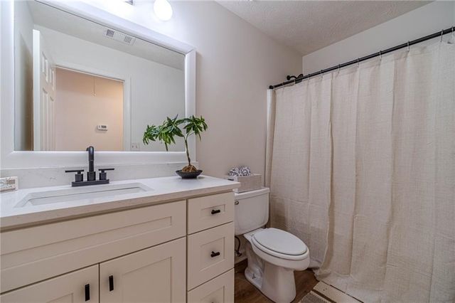 1692 Paces Vale Court, Lawrenceville, GA 30043