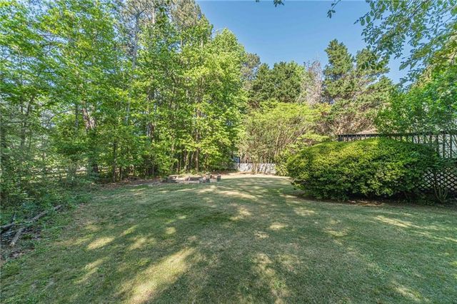 1692 Paces Vale Court, Lawrenceville, GA 30043