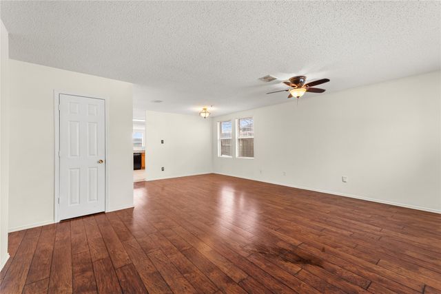 1528 Wynfield Drive, Little Elm, TX 75068