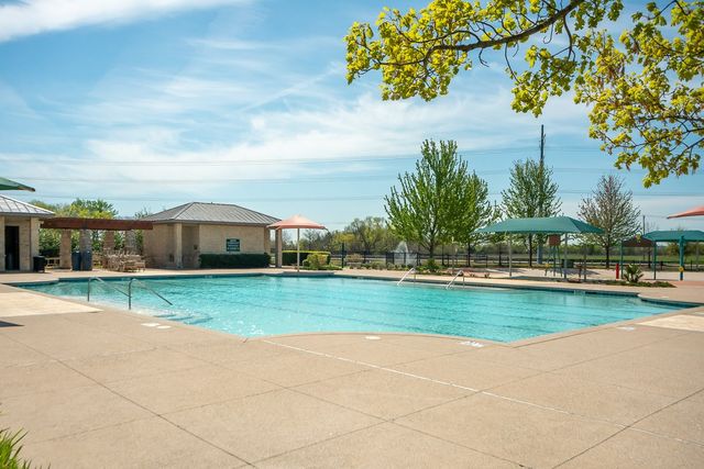 512 Pepperwood Drive, Fate, TX 75087