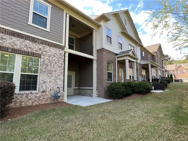 150 Barkley Lane, Sandy Springs, GA 30328