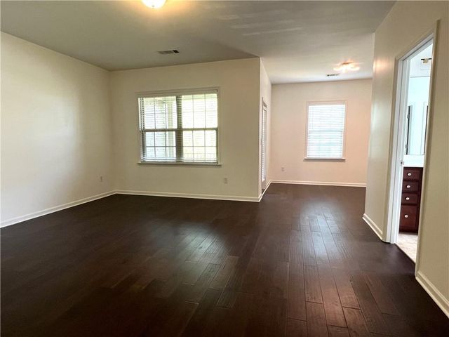 150 Barkley Lane, Sandy Springs, GA 30328