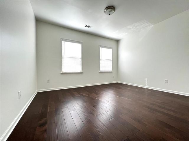 150 Barkley Lane, Sandy Springs, GA 30328