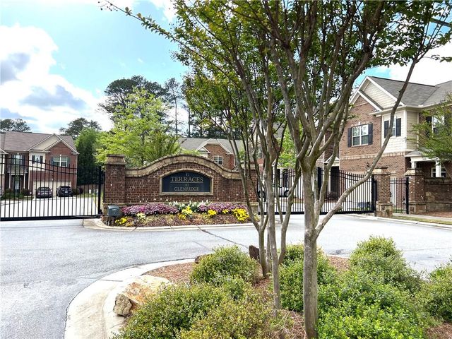 150 Barkley Lane, Sandy Springs, GA 30328