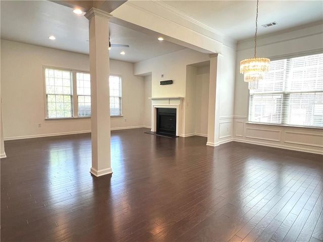 150 Barkley Lane, Sandy Springs, GA 30328