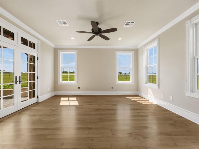 466 German LN, Fredericksburg, TX 78624