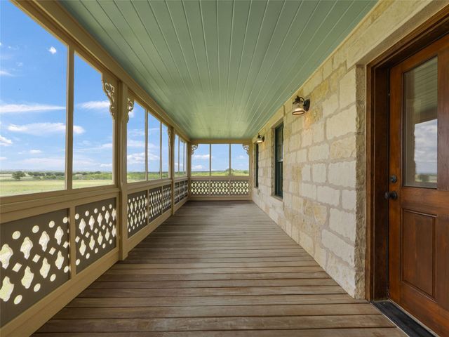 466 German LN, Fredericksburg, TX 78624