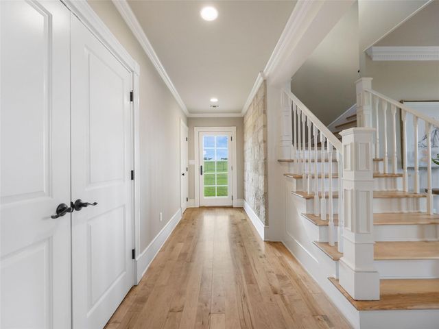 466 German LN, Fredericksburg, TX 78624