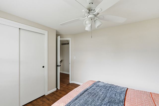 1422 LAKEWOOD Drive, Bettendorf, IA 52722