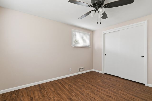 1422 LAKEWOOD Drive, Bettendorf, IA 52722