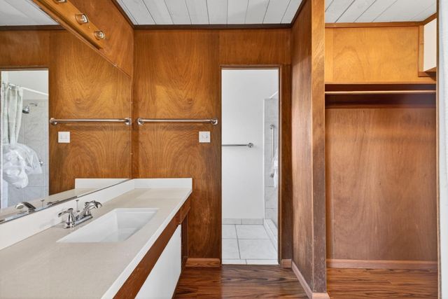 1936 Edgewood Drive, Palo Alto, CA 94303