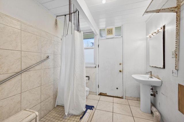 1936 Edgewood Drive, Palo Alto, CA 94303