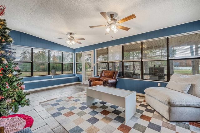 240 Huie Street, Clinton, AR 72031