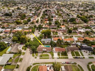 11335 NW 59th Ct, Hialeah, FL 33012