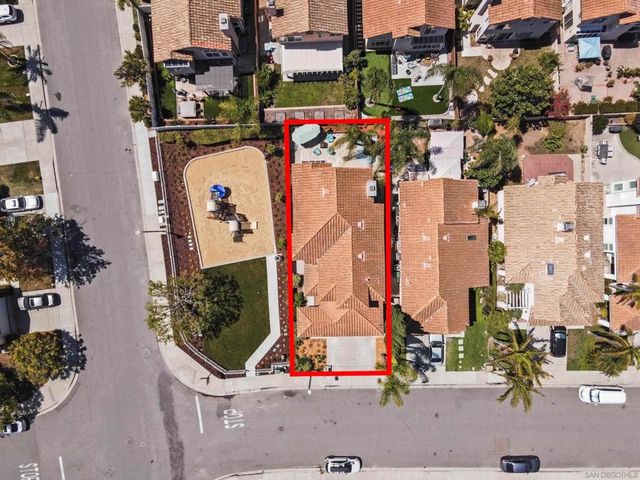 1593 Avenida Guillermo, Oceanside, CA 92056