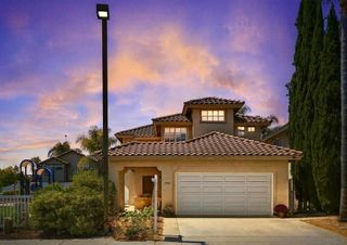 1593 Avenida Guillermo, Oceanside, CA 92056