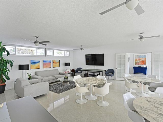 100 SANDS POINT ROAD 225, Longboat Key, FL 34228