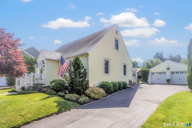 233 West Main Street, Milford, CT 06460