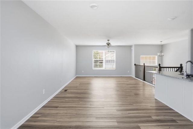 9712 E 221st Street, Peculiar, MO 64078