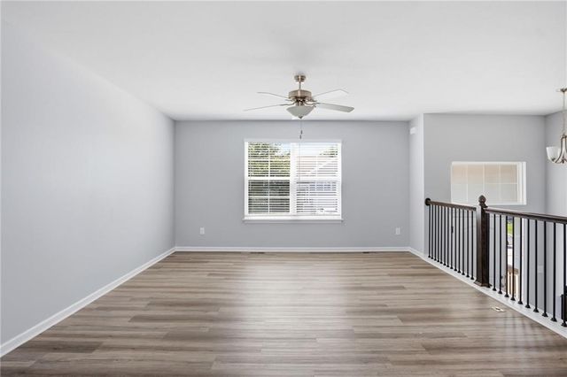 9712 E 221st Street, Peculiar, MO 64078