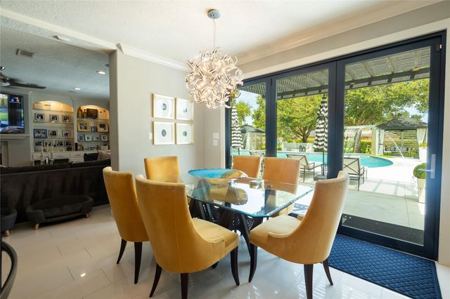 4002 Silver Ridge Boulevard, Missouri City, TX 77459