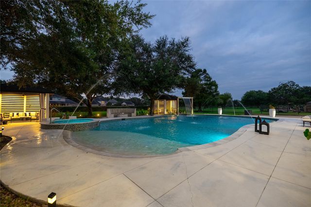 4002 Silver Ridge Boulevard, Missouri City, TX 77459