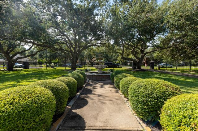 4002 Silver Ridge Boulevard, Missouri City, TX 77459