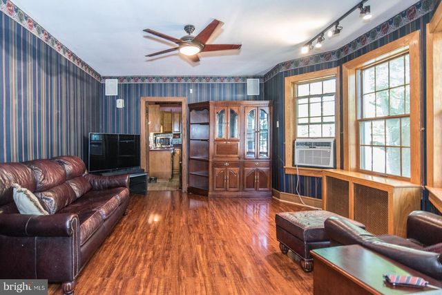 7425 MONTOUR ST, Philadelphia, PA 19111