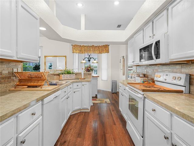 7148 HAZELTINE CIRCLE, Lakeland, FL 33810