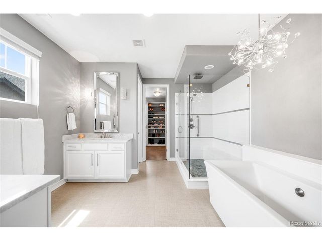 252 Equinox Cir, Erie, CO 80516