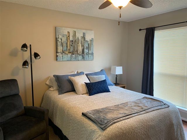 260 El Dorado Boulevard 2906, Houston, TX 77598