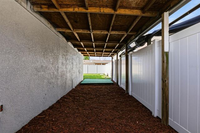 10918 TAILFEATHER COURT, Tampa, FL 33625