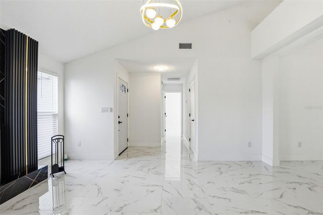 10918 TAILFEATHER COURT, Tampa, FL 33625