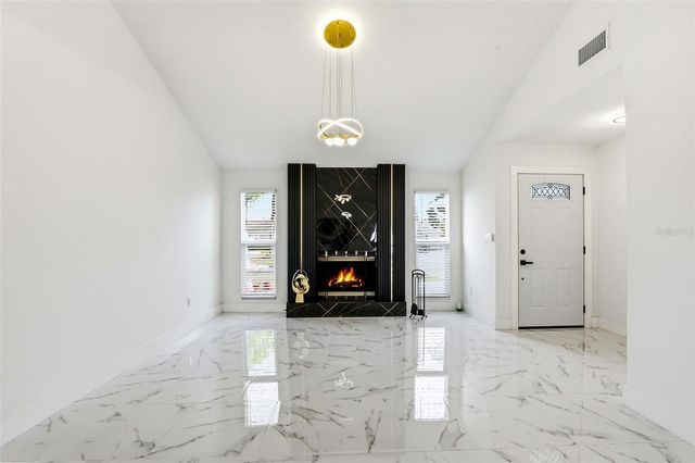 10918 TAILFEATHER COURT, Tampa, FL 33625