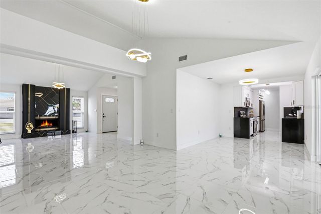 10918 TAILFEATHER COURT, Tampa, FL 33625