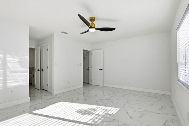 10918 TAILFEATHER COURT, Tampa, FL 33625