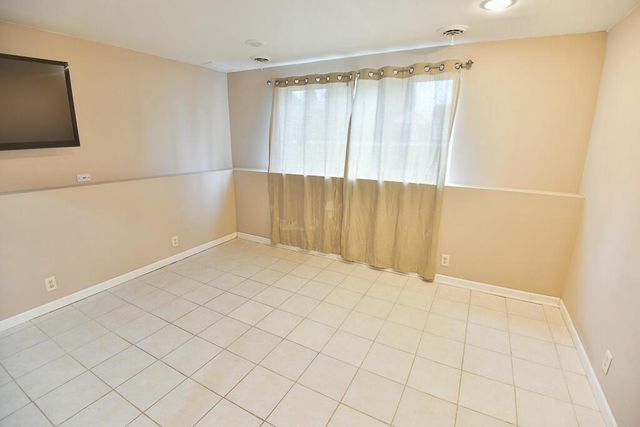 11510 270th AVENUE, Trevor, WI 53179