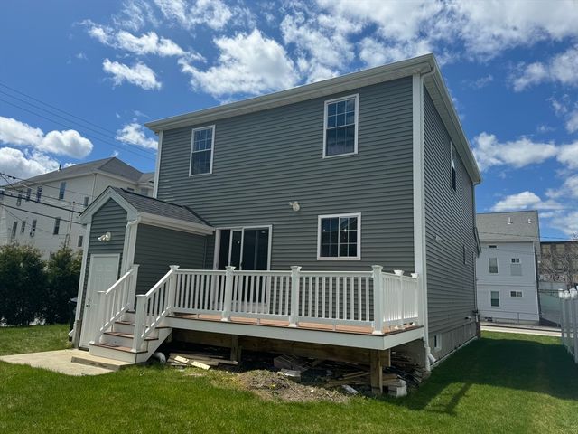 6 N Rocliffe St, Fall River, MA 02723