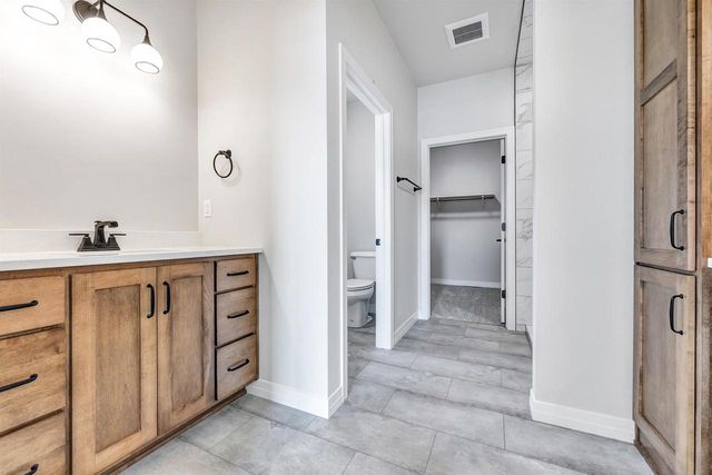 1270 AUTUMN FIELD LANE, De Pere, WI 54115