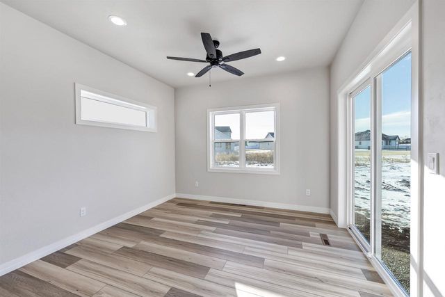 1270 AUTUMN FIELD LANE, De Pere, WI 54115